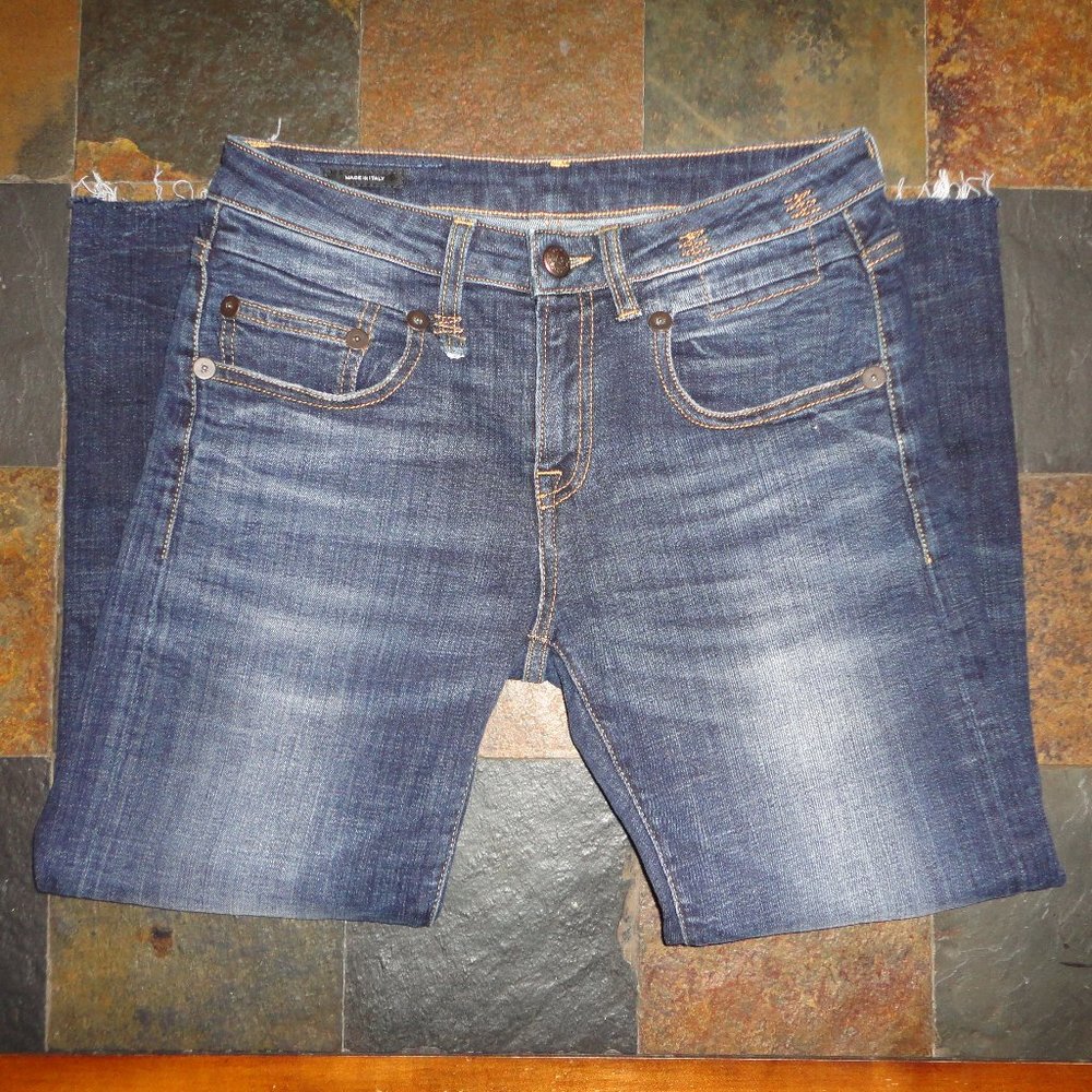 R13 Skinny Distressed Cut-off Capri Size 25